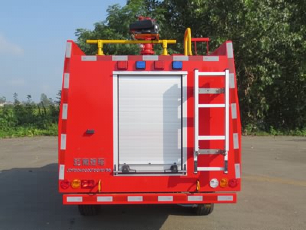 北汽吉普越野1噸水罐消防車(chē)(上藍(lán)牌)